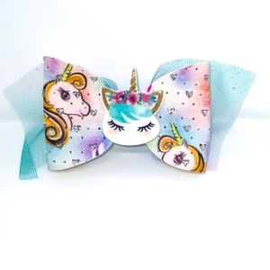 Unicorn bow with tulle